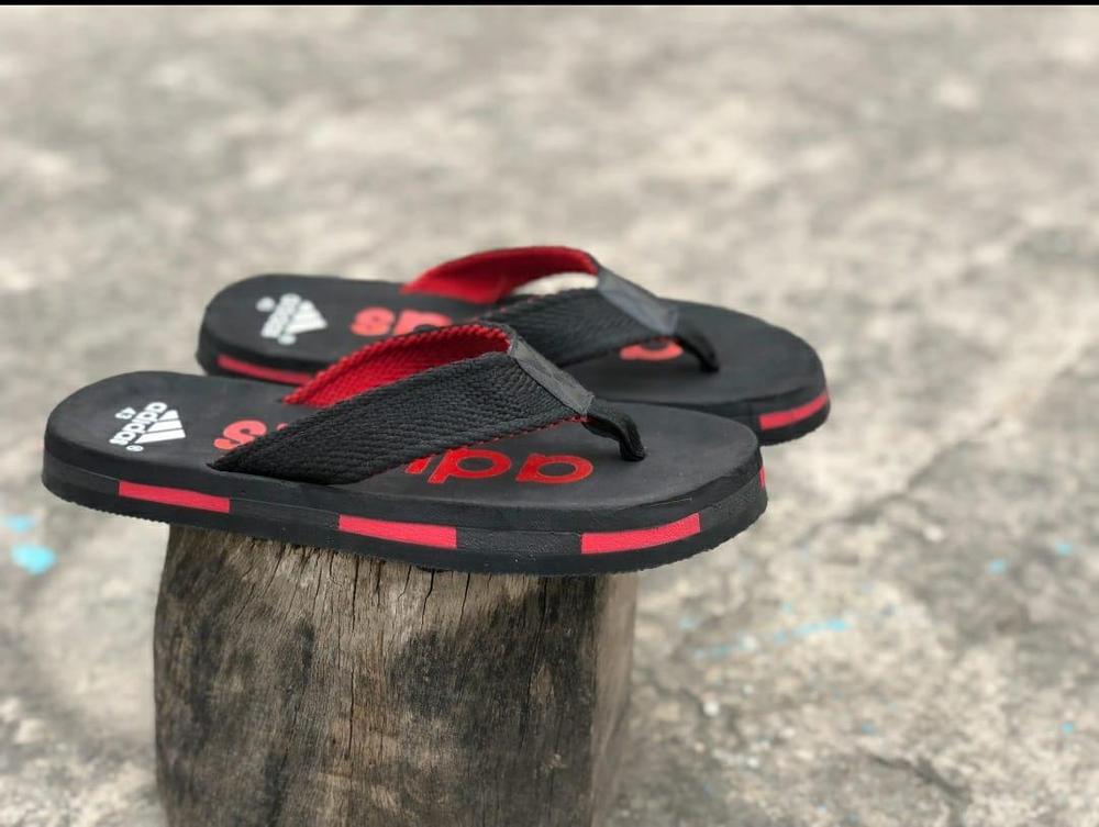 Stylisg Men s Flip Flops - Black Red